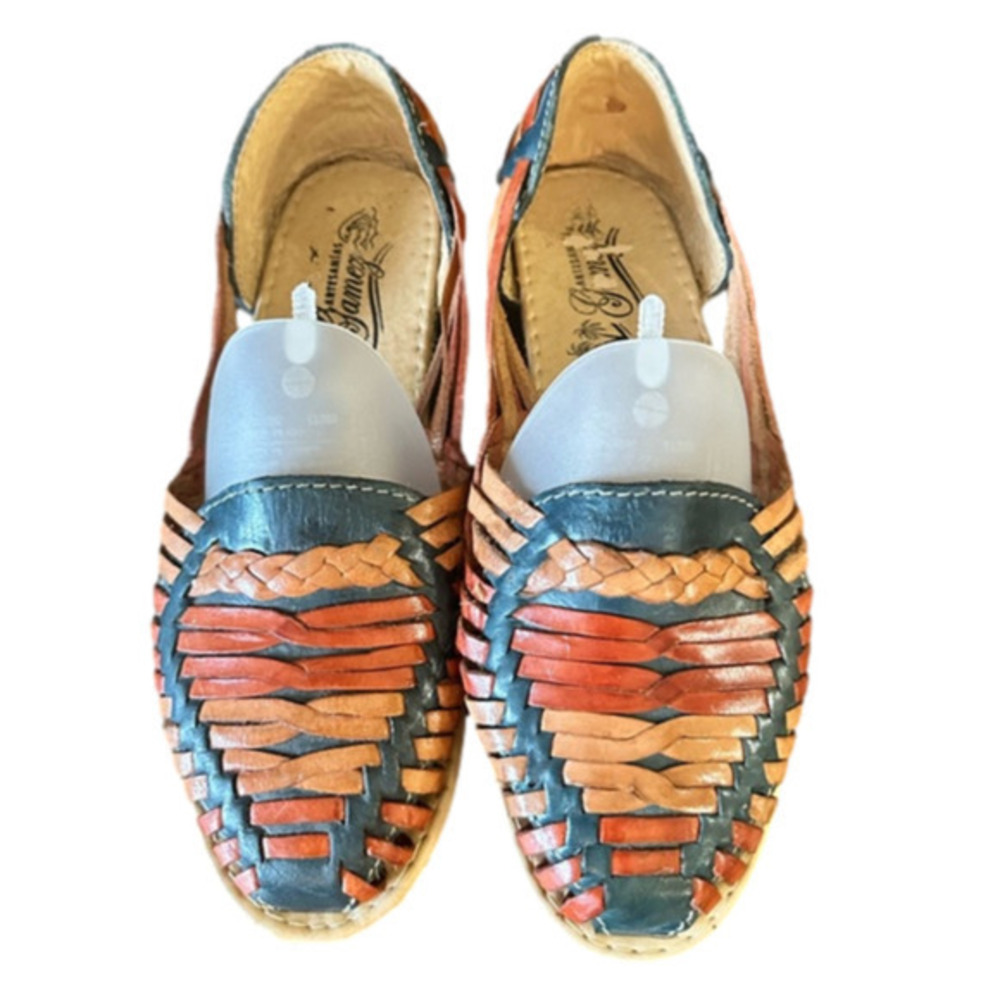 Mexican LEATHER HUARACHE SHOES. Slip on Mexican Huaraches size 7